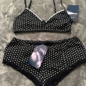 Brandy Melville black hearts set